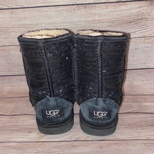Ugg Girl’s Classic Sequin Boot Black Size 1 Youth